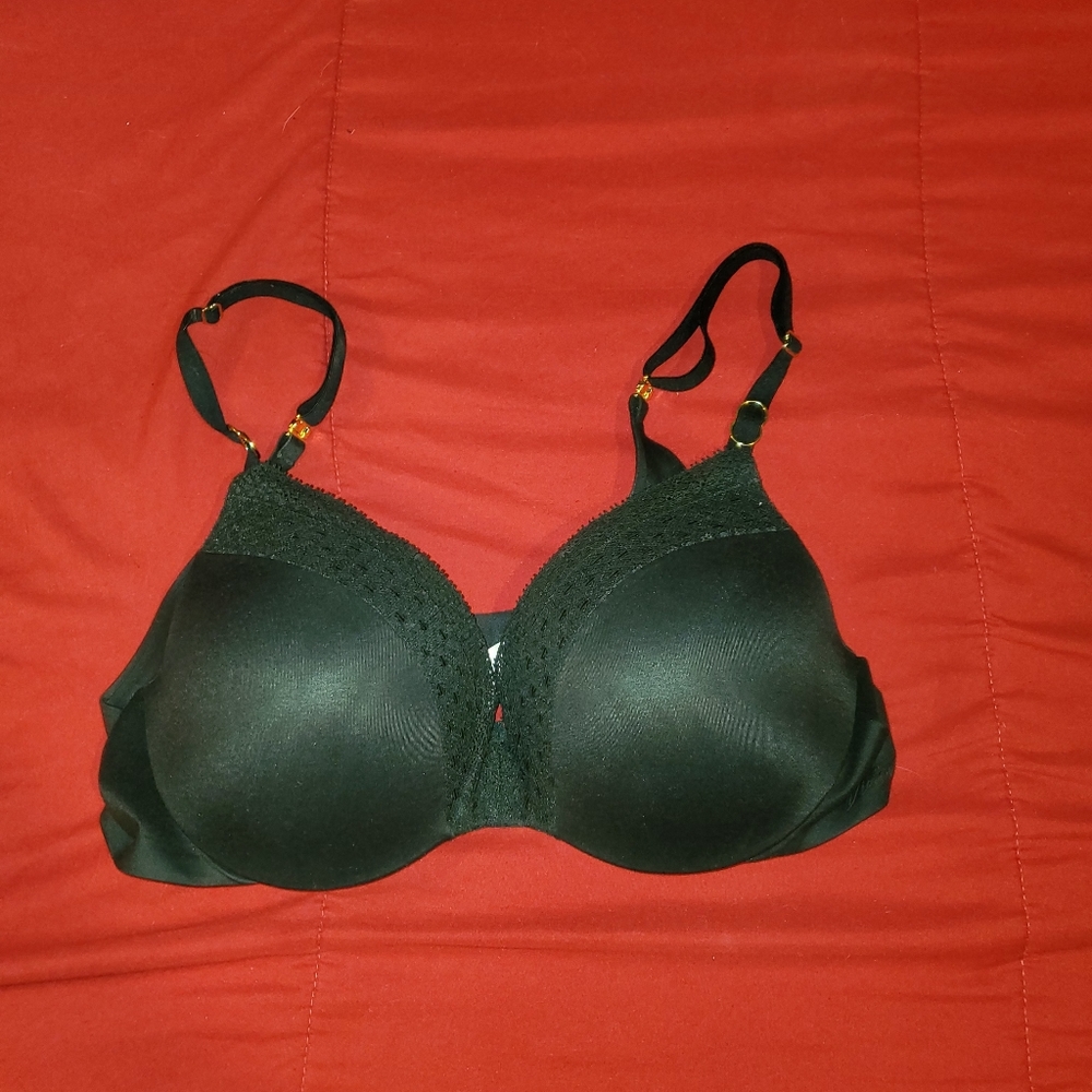 Incredible by Victoria Secret 36C